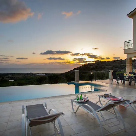 Villa Blue Jadeite Peyia Exterior photo