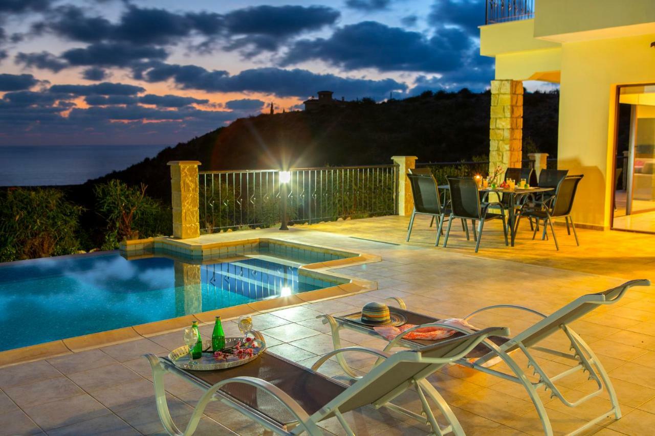 Blue Jadeite Villa